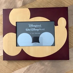 Disney Mickey Mouse picture frame.